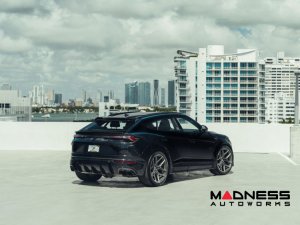 Lamborghini Urus Custom Wheels - EVO-4R by Vossen - Dark Smoke Lamborghini Urus Custom Wheels - EVO-4R by Vossen - Dark Smoke